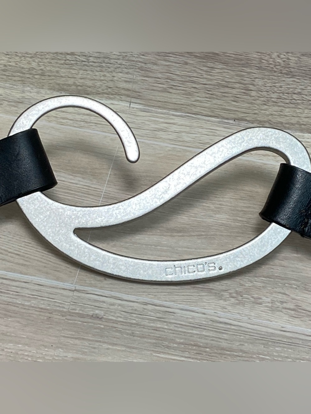 CHICO'S / Black Leather Silver Buckle Adjustable Belt - Picture 8 of 14